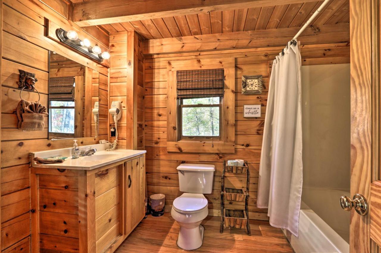 Smoky Mountain Log 7 Mi To Gatlinburg! Holiday home