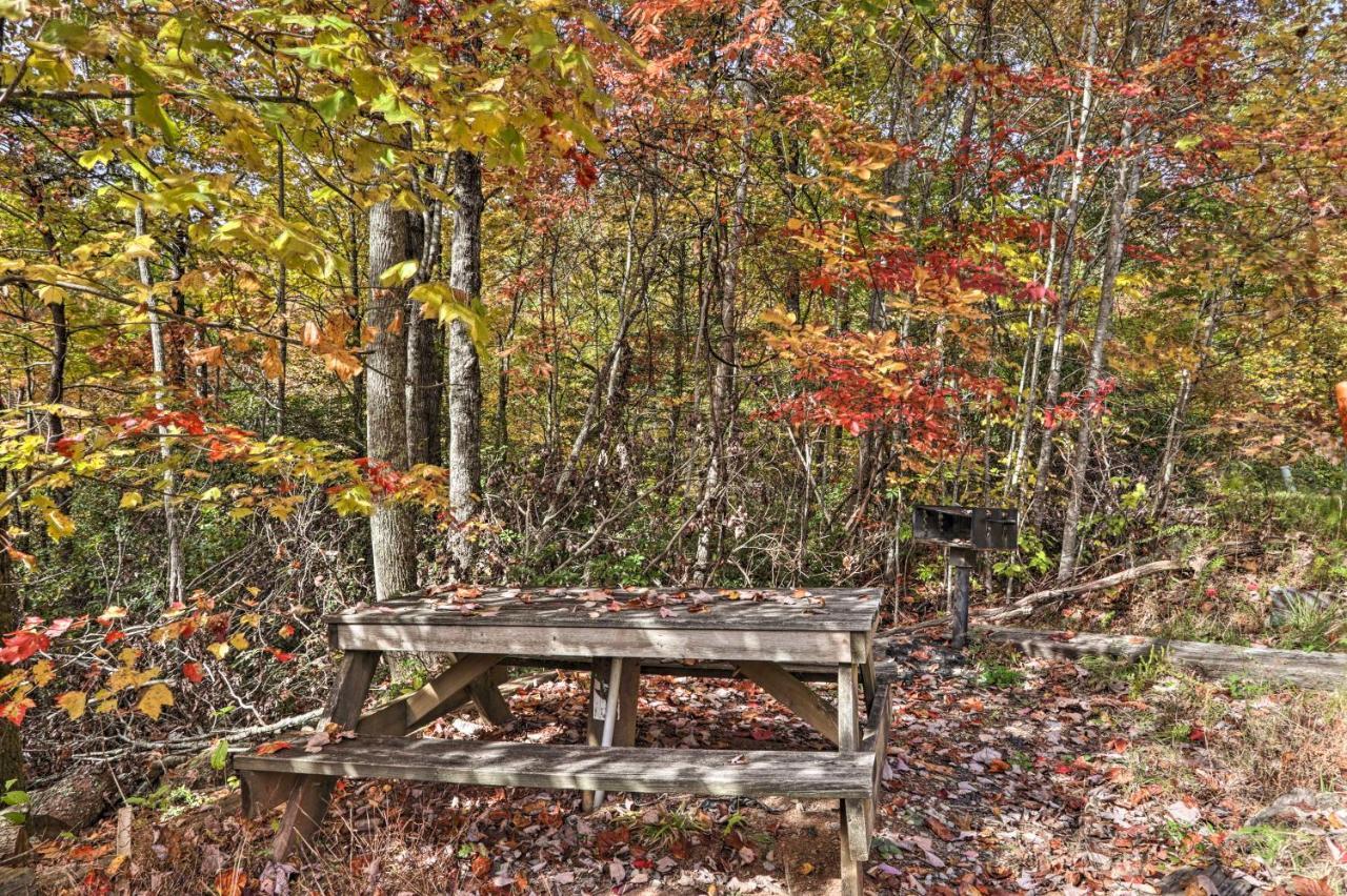 Smoky Mountain Log 7 Mi To Gatlinburg! *