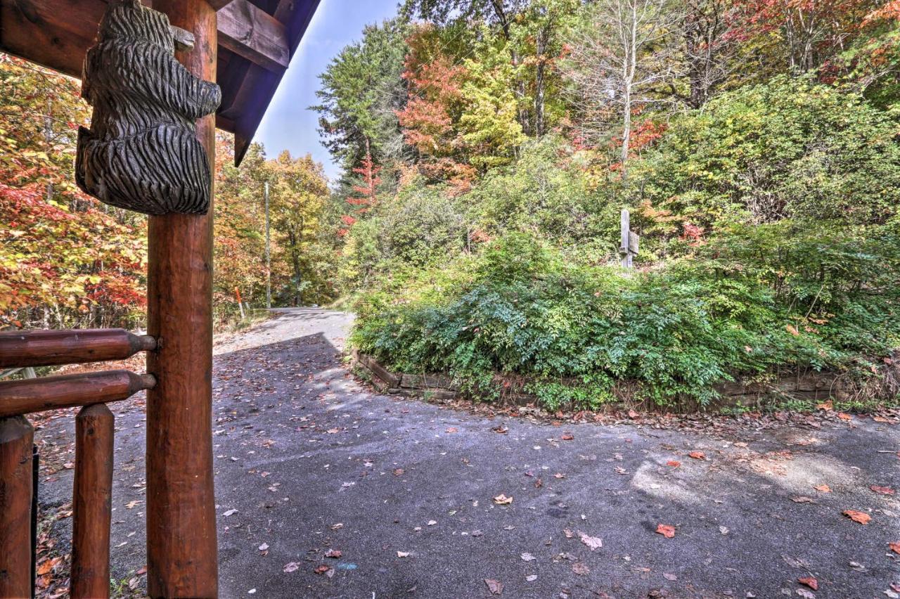 Smoky Mountain Log 7 Mi To Gatlinburg! Holiday home